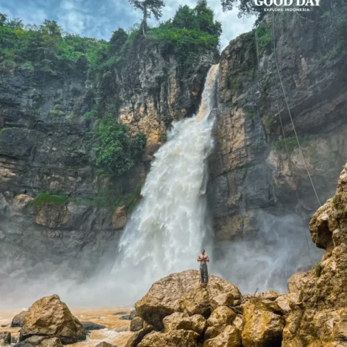 Travelers exploring Geopark Ciletuh in West Java on a one-day trip from Jakarta with Good Day Tour, featuring spectacular waterfalls, rainforest, cliffs, and UNESCO Global Geopark landscapes.